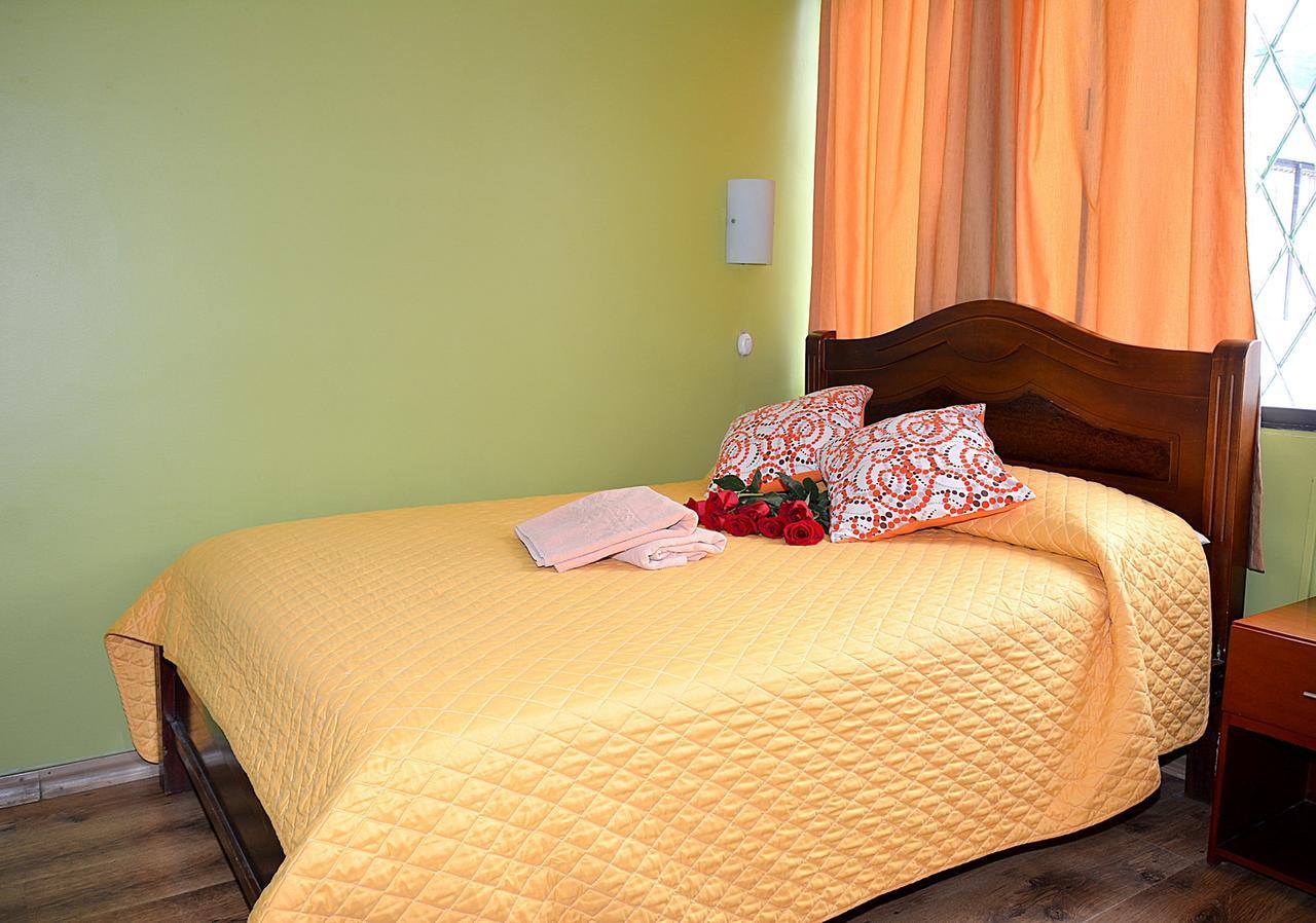 Hostal Terra 3 Quito Exterior foto