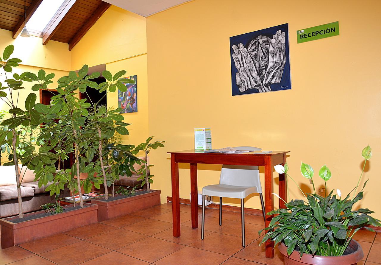 Hostal Terra 3 Quito Exterior foto